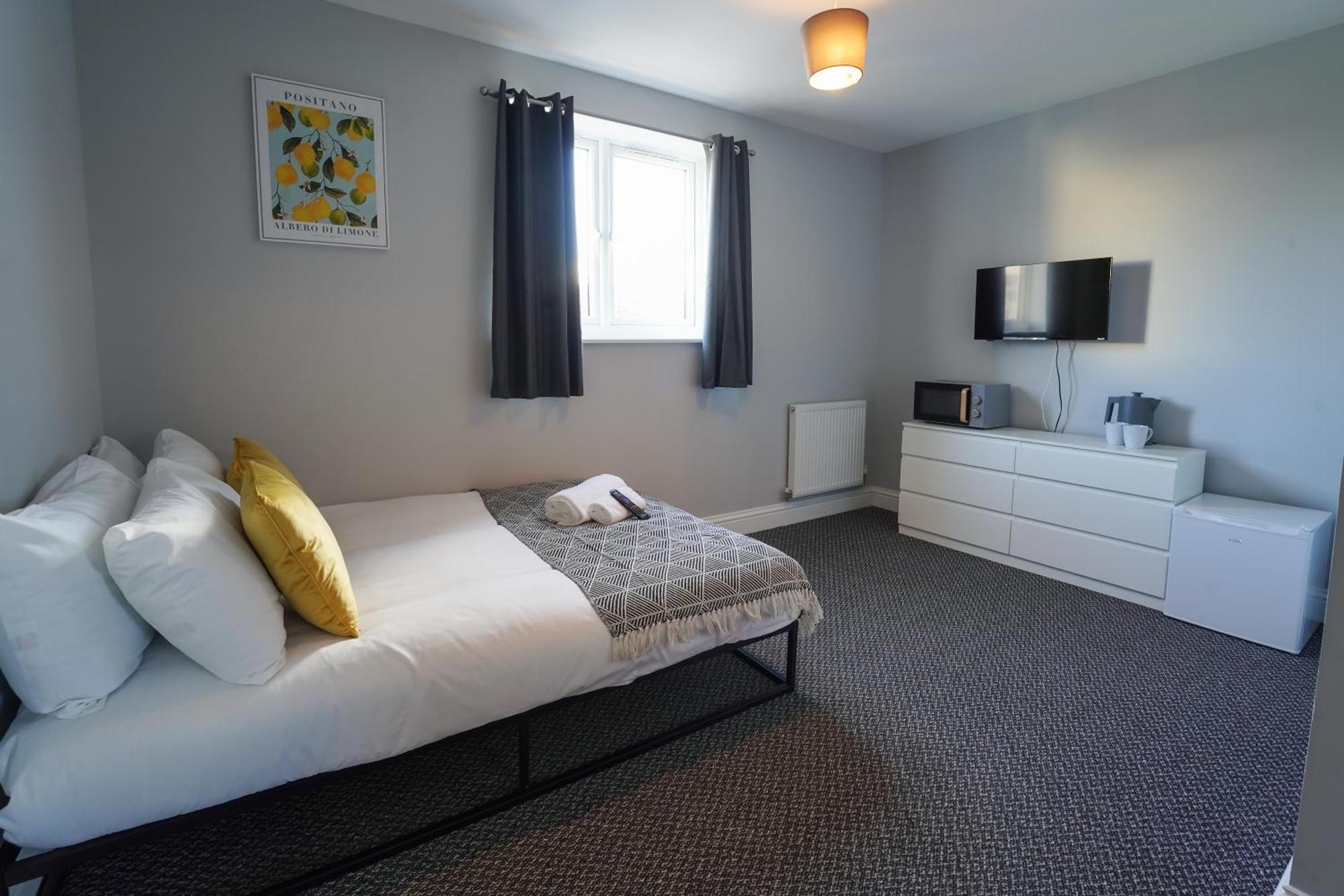 En-Suite Double Rooms, Smart Tv Comfy Style Llanelli Exterior foto